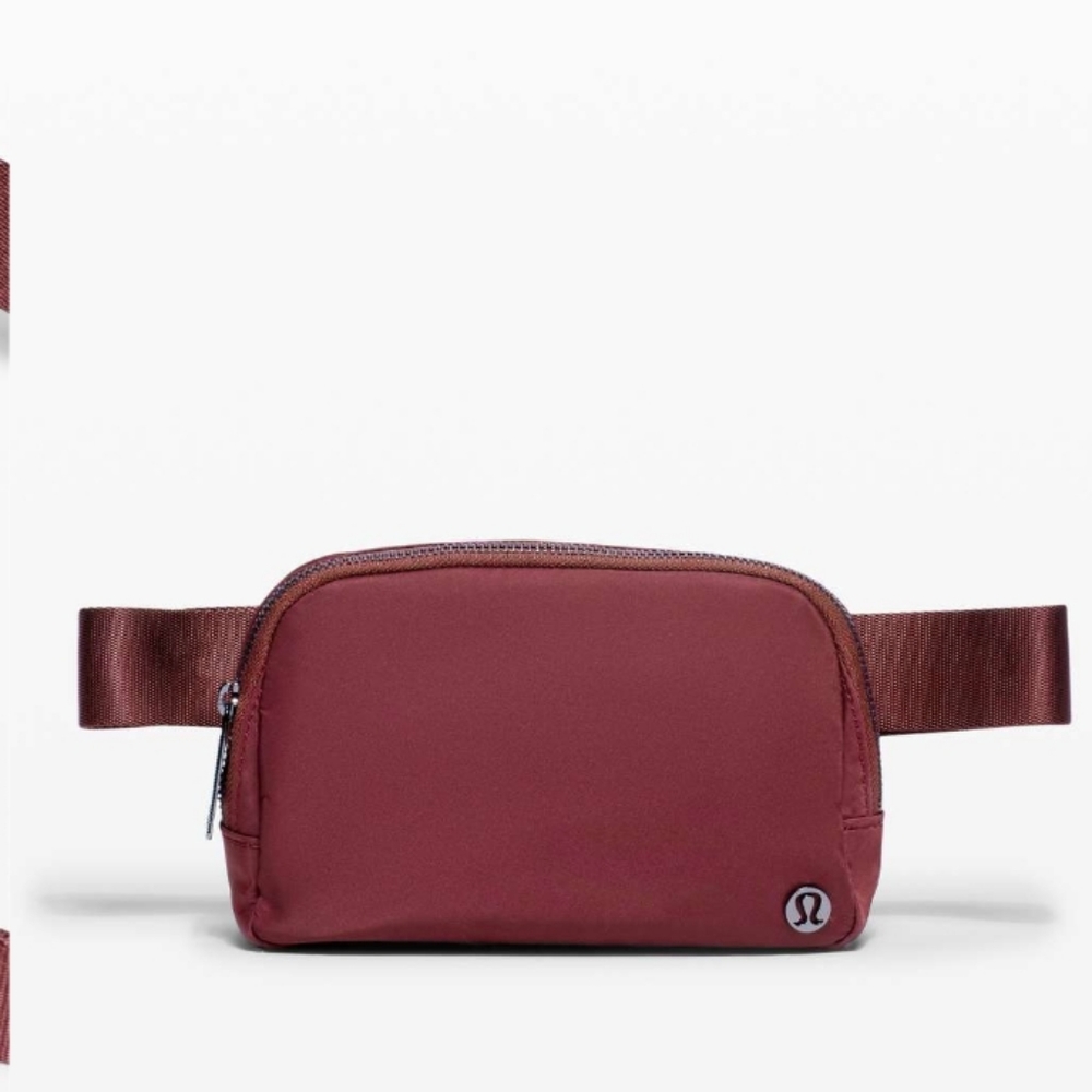Lululemon Everywhere Belt Bag Savannah